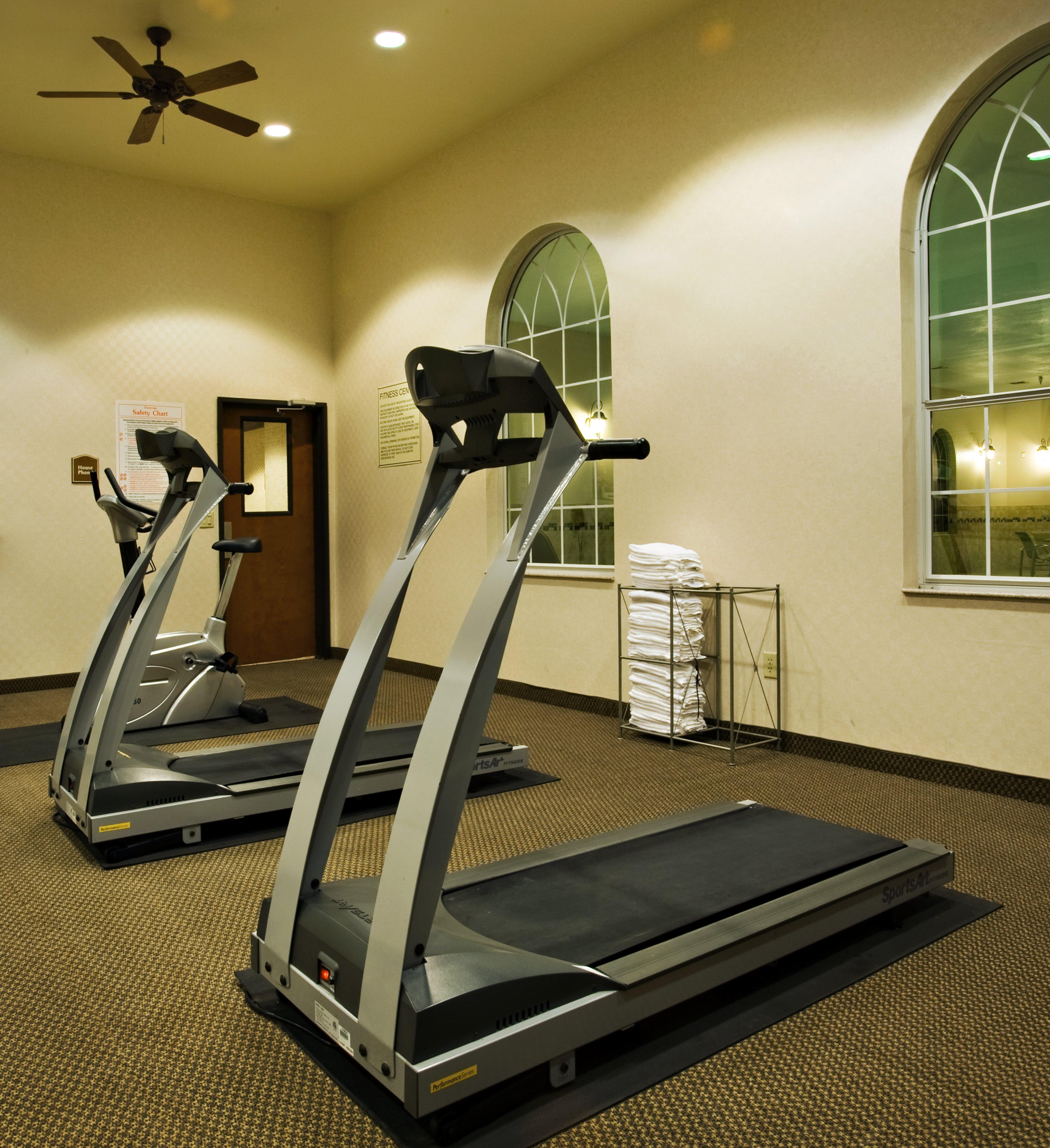 Holiday Inn Express Hotel & Suites Levelland By Ihg Buitenkant foto